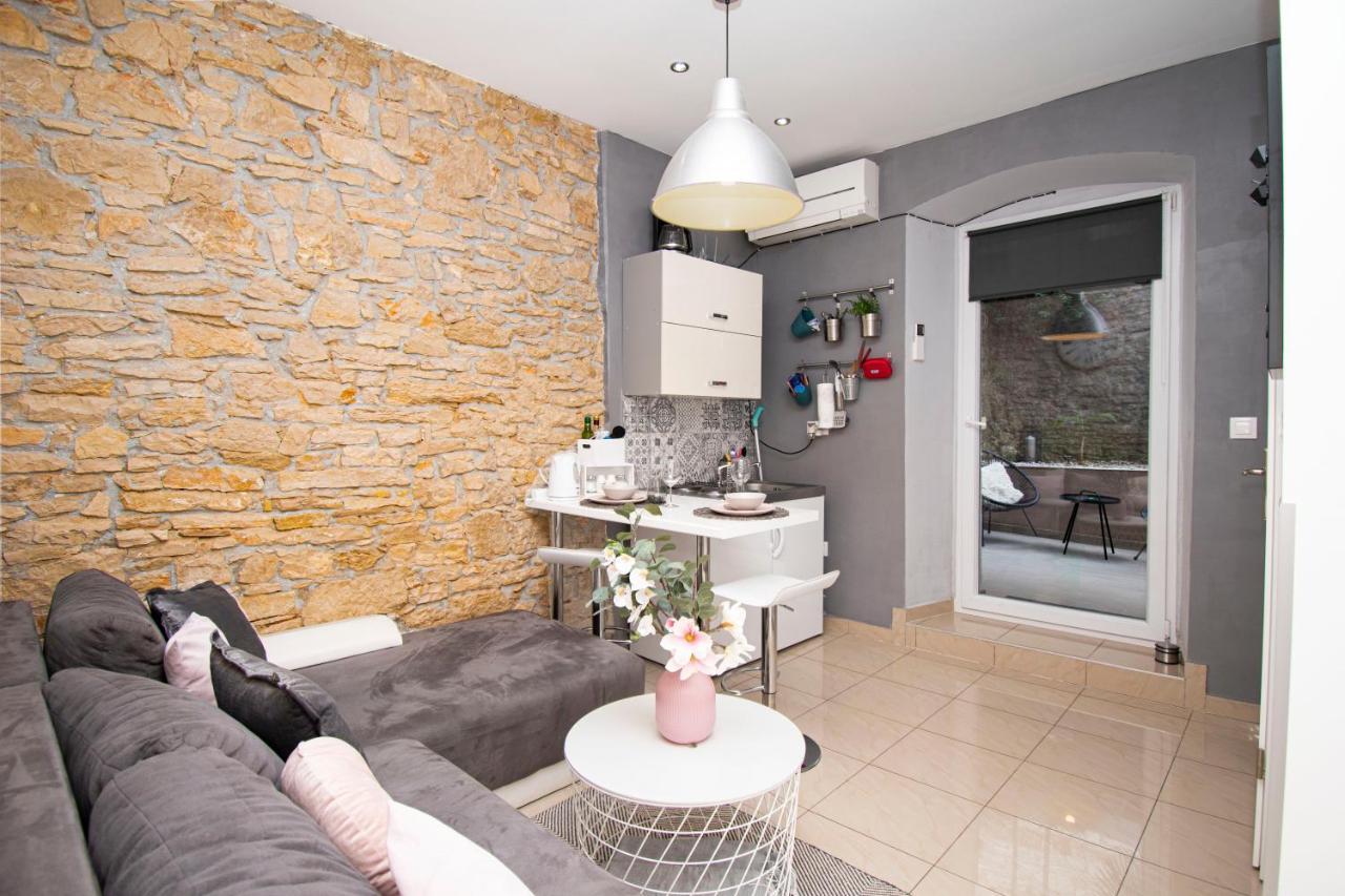 Apartamento Nina Colosseum Pula Exterior foto